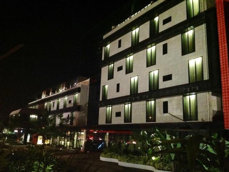 Executive Hotel Samba Луанда  Экстерьер фото